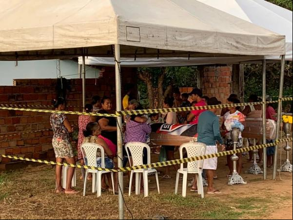 Corpos dos últimos piauienses mortos em tragédia em SP são velados sob forte comoção.(Imagem:Laura Moura/ g1 PI)