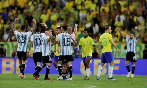 Revés deixa a seleção na 6ª posição da classificação da competição.(Imagem:Reuters/Ricardo Moraes/Direitos Reservados)