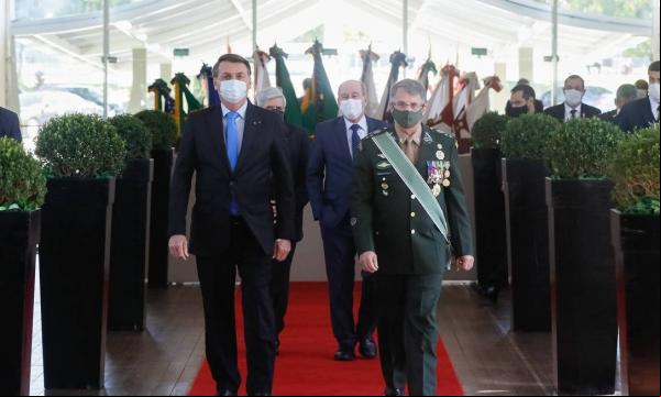 O presidente Jair Bolsonaro participa de cerimônia no Clube do Exército.(Imagem:Isac Nóbrega/Presidência)