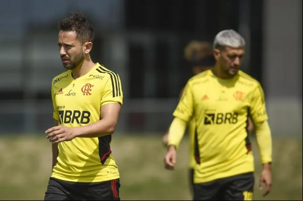 Ribeiro e Arrascaeta(Imagem:Flamengo)