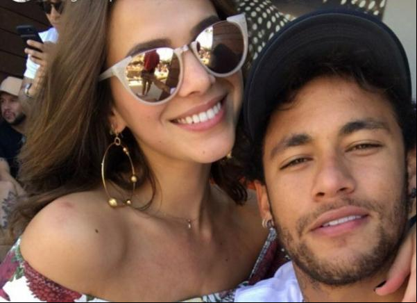 Bruna Marquezine e Neymar(Imagem:Reprodução/Instagram)