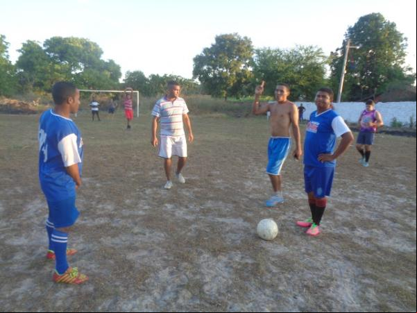 Desportistas realizam tarde esportiva em Floriano.(Imagem:FlorianoNews)