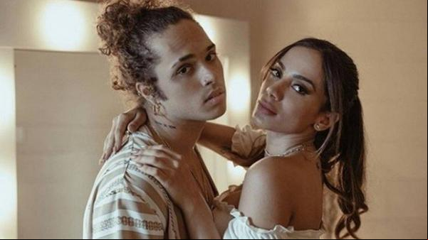 Vitão e Anitta gravaram a música e o clipe de