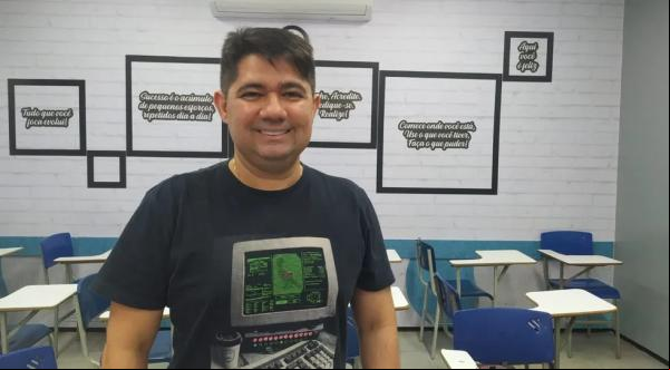 Professor de física Rawlinson Ibiapina.(Imagem:Andrê Nascimento/g1 Piauí)