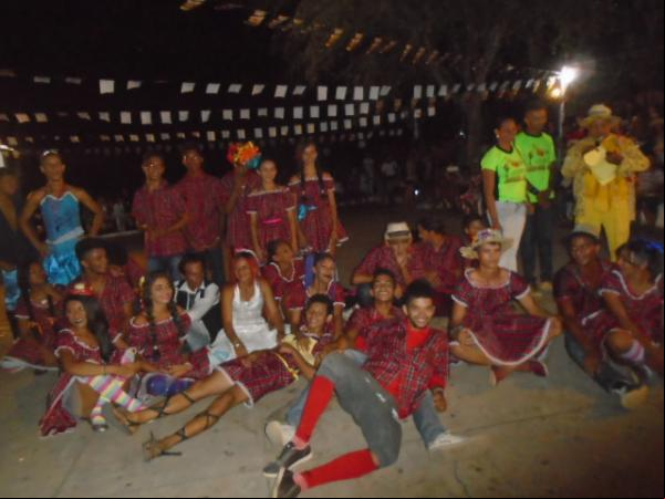 Projeto Amarelinho promove Festival de Quadrilhas e come manga em Floriano.(Imagem:FlorianoNews)