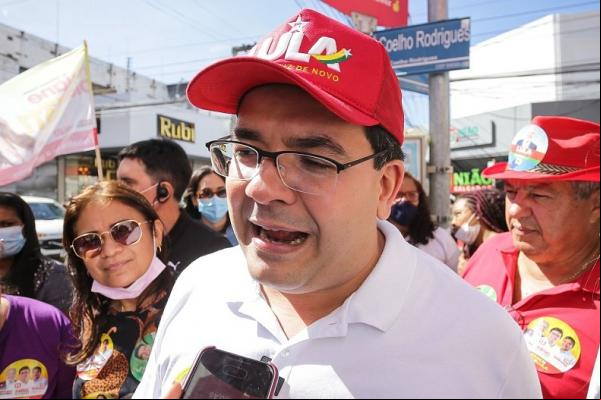 Candidato Rafael Fonteles (PT)(Imagem:Renato Andrade/florianonews.piauiconectado.com)