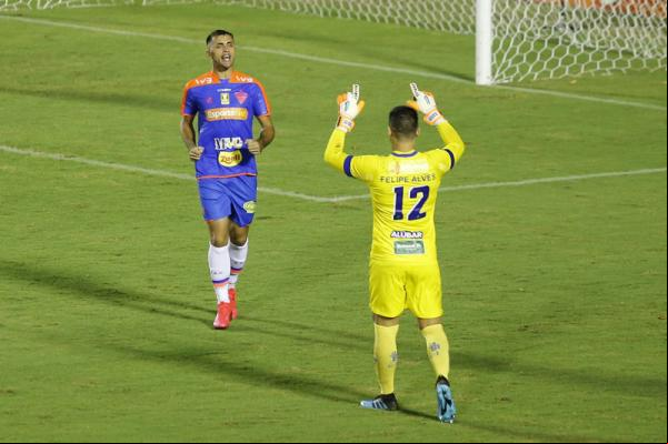 Fortaleza bate Sport nos pênaltis e pega Ceará na semifinal da Copa do Nordeste(Imagem:Reprodução)