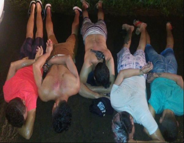 Cinco são presos após roubos em série em Altos e Teresina.(Imagem:florianonews.piauiconectado.com)