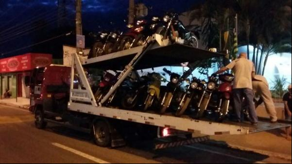 PRF executa fiscalização com motociclistas policiais visando a segurança em Pedro II.(Imagem:NUCOM / PRF / PI)