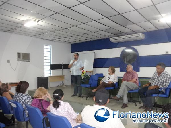 Rotary Club realizou debate sobre a VII Conferência da Juventude.(Imagem:FlorianoNews)
