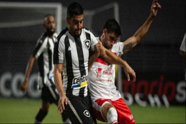 Botafogo enfrenta o CRB nesta sexta-feira pelo Campeonato Brasileiro(Imagem:Francisco Cedrim)