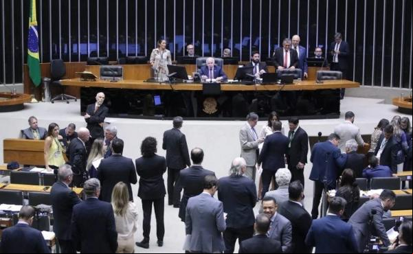 Congresso aprova até 40 anos para pena de feminicídio.(Imagem:Agência Câmara)