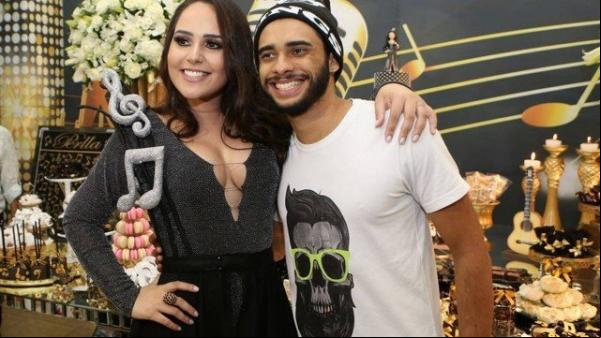 Perlla com o ex-marido(Imagem:Divulgação)
