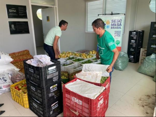 Associação de Produtores de Alho doa 2.5 toneladas de alimentos ao Sesc Mesa Brasil(Imagem:Divulgação)