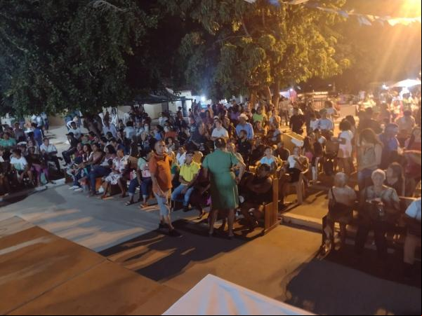 Procissão de encerramento dos festejos de Nossa Senhora da Guia reúne fiéis em Floriano.(Imagem:FlorianoNews)