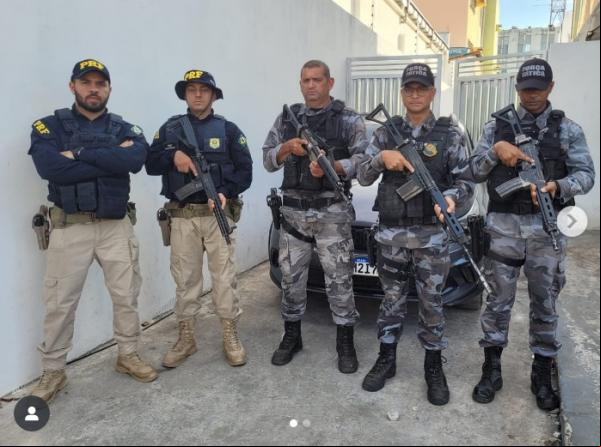 Operação Integrada da PM e PRF em Floriano resulta na condução de suspeitos por veículo roubado.(Imagem:Reprodução/Instagram)