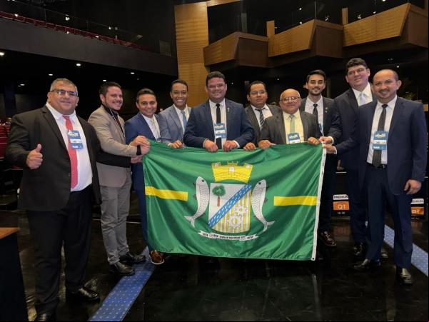 Floriano leva a maior delegação de vereadores para a 