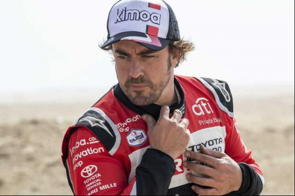 Fernando Alonso a por cirurgia, mas não tem lesões sérias após acidente(Imagem:Reprodução)