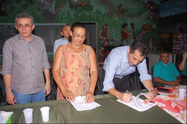 Prefeito assina convênio com Sindicatos dos Trabalhadores Rurais.(Imagem:Secom)