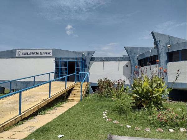 Câmara Municipal de Floriano(Imagem:FlorianoNews)