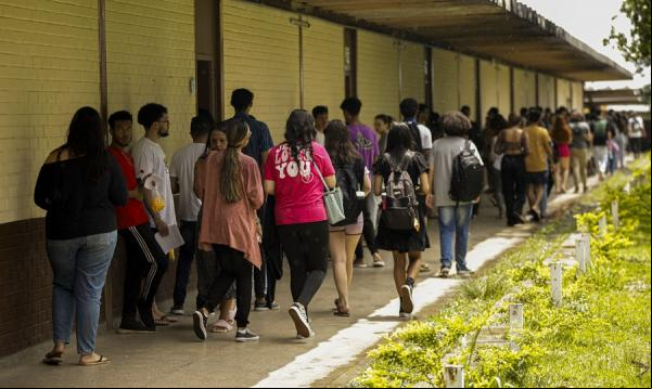 Quem teve problemas no dia da prova terá nova chance em dezembro.(Imagem:Joédson Alves/Agência Brasil)