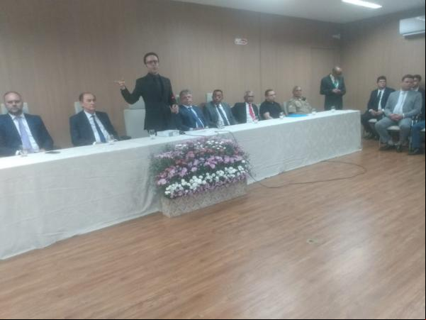 Floriano realiza cerimônia de diplomação dos eleitos e celebra a democracia.(Imagem:FlorianoNews)