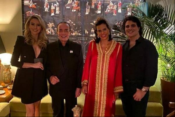 Chiquinho Scarpa assume volta com ex em aniversário de Narcisa Tamborindeguy(Imagem:Reprodução)