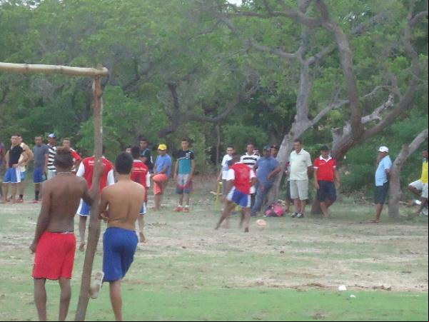 Equipe do Força Jovem vence final de tarde esportiva na localidade Cocalinho.(Imagem:FlorianoNews)