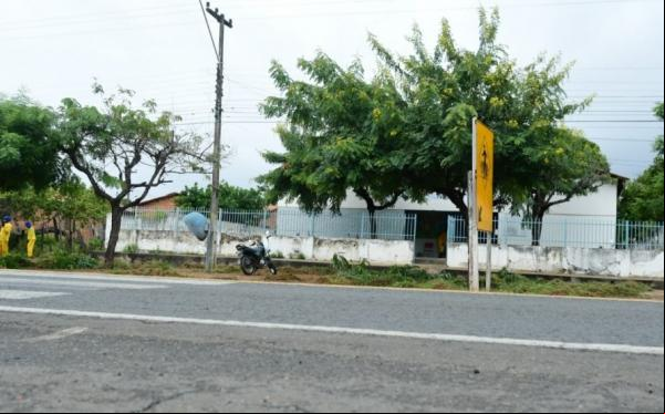 Mutirão inicia limpeza das escolas municipais para retorno às aulas.(Imagem:Secom)