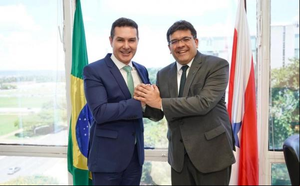 Governador com o ministro das Cidades.(Imagem:Renato Braga)