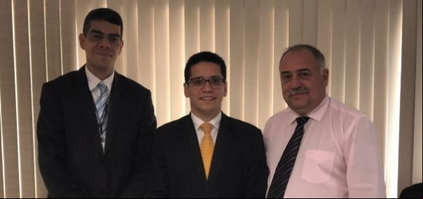 Daniel Oliveira (centro), em Brasília com diretores do Departamento Penitenciário Nacional.(Imagem:florianonews.piauiconectado.com)