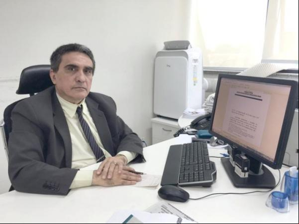 Pais biológicos são condenados em Teresina a 15 anos de prisão por estuprarem filhas.(Imagem:florianonews.piauiconectado.com)