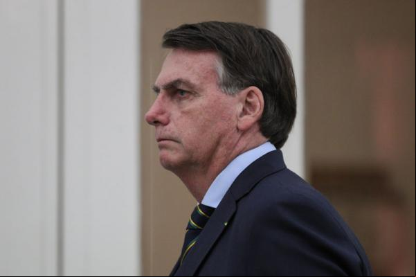 Mello manda oficial de Justiça comunicar Bolsonaro de ação sobre impeachment(Imagem:Repprodução)