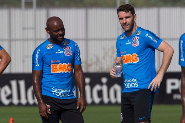 Love e Boselli em treino no ano ado(Imagem:Daniel Augusto Jr/Ag.Corinthians)