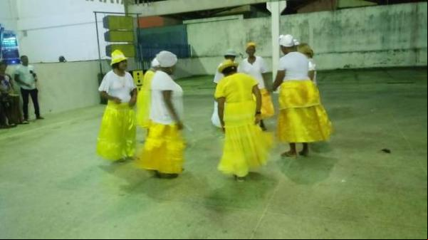 Festival de Quadrilhas do Projeto Amarelinho dá pontapé inicial ao São João em Floriano.(Imagem:FlorianoNews)