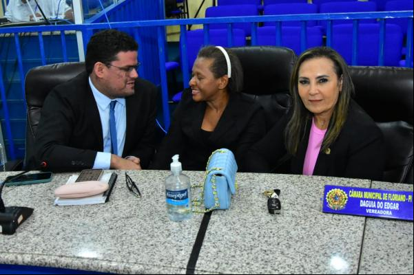 Vereadores João Neto, Daguia (de Dona Bela) e Daguia (do Edgar)(Imagem:CMF)