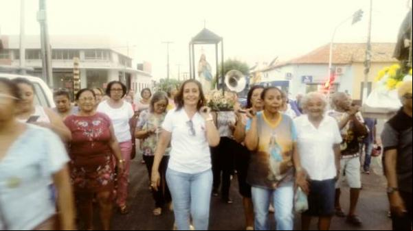 Procissão náutica leva imagem de São Pedro de Alcântara pelas águas do Rio Parnaíba.(Imagem:FlorianoNews)