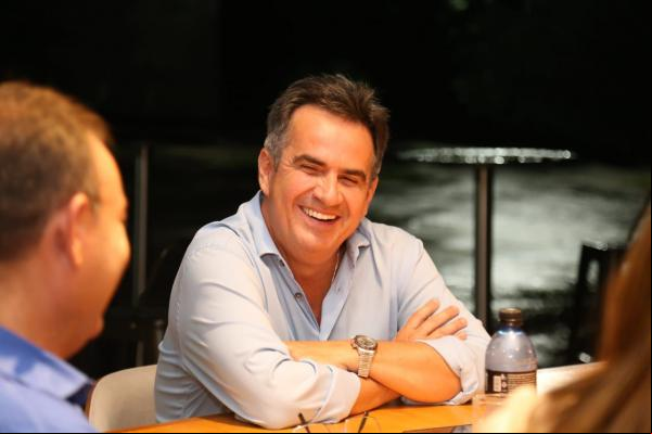 Ciro Nogueira recebe Silvio, secretários e amigos(Imagem:Divulgação)