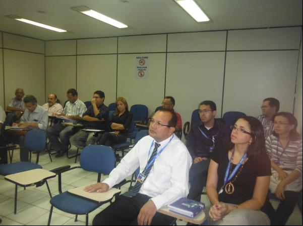 Gilberto Júnior participou de encontro com a CEF e avaliou e avaliou futuras parcerias.(Imagem:FlorianoNews)