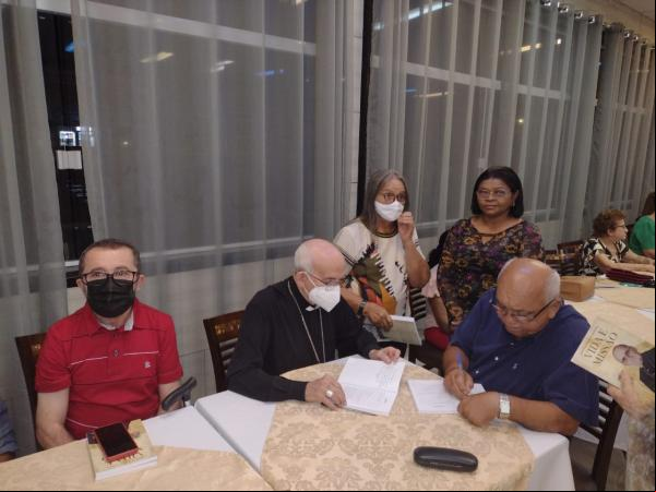 Lançamento de livro de Dom Augusto Rocha reúne grande público em Floriano.(Imagem:FlorianoNews)