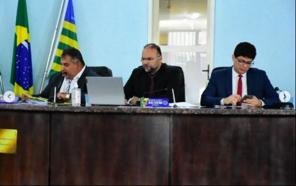 Vereadores encerram o segundo e último ciclo de sessões referente a fevereiro.(Imagem:Reprodução/Instagram)