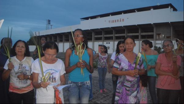 Fiéis da paróquia Nossa Senhora das Mercês.(Imagem:FlorianoNews)