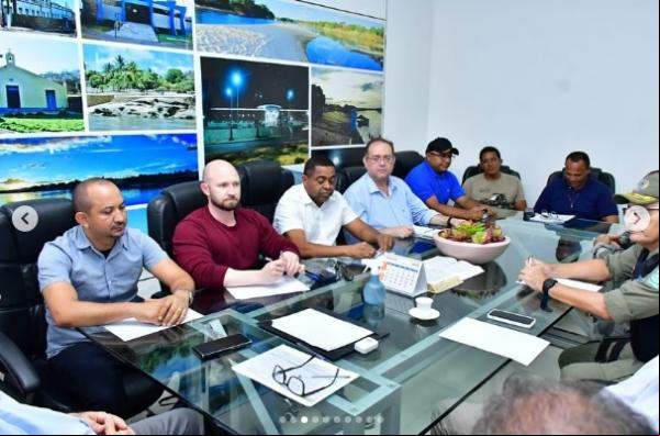 Prefeito de Floriano discute medidas para reforçar segurança no Mercado Público Central.(Imagem:Reprodução/Instagram)
