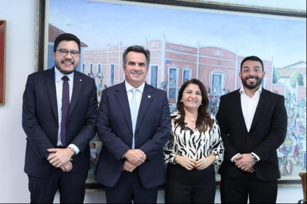 Ciro Nogueira estende agenda até o anoitecer e atende todos os prefeitos em Brasília(Imagem:Ascom)