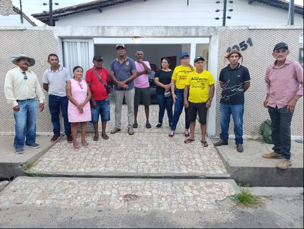 Repórter Amarelinho realiza ação social em comunidades rurais de Floriano.(Imagem:FlorianoNews)