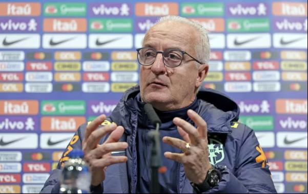 Dorival Júnior, técnico da Seleção, em entrevista coletiva.(Imagem:Rafael Ribeiro / CBF)