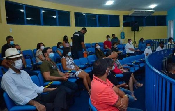 Câmara Municipal de Floriano realiza sessão solene de abertura do ano legislativo.(Imagem:Reprodução/Instagram)