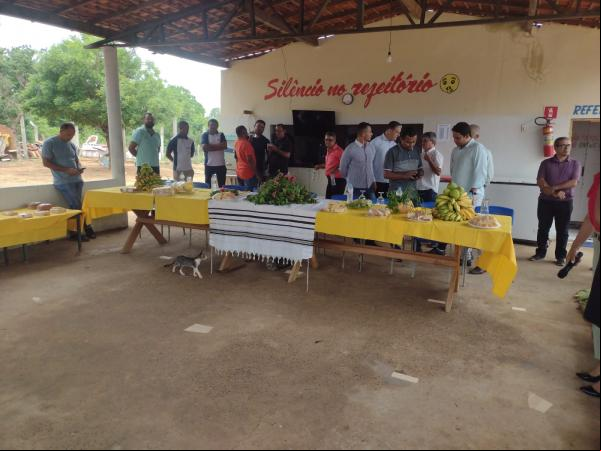 Entrega de mais de 4 mil quilos de alimentos provenientes de agricultores familiares(Imagem:FlorianoNews)