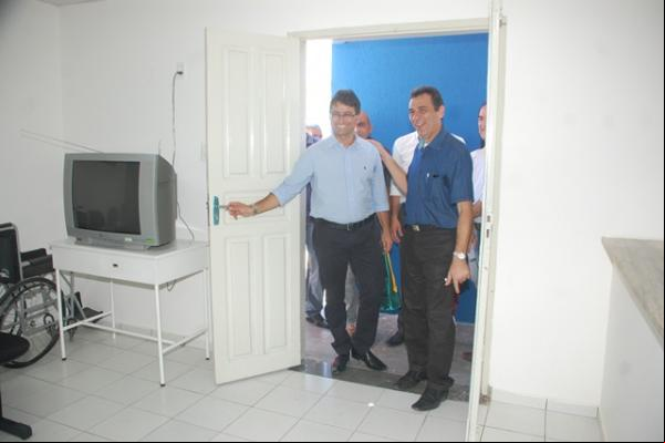 Prefeito Gilberto Júnior reinaugura o Posto de Saúde do Bairro Catumbi.(Imagem:Waldemir Miranda)