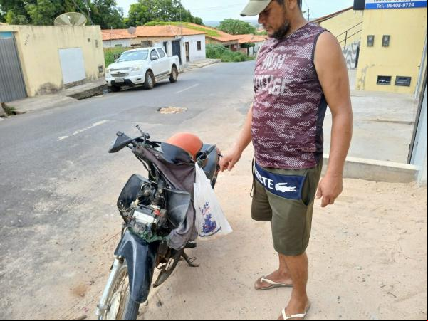  Morador denuncia perigo causado por animais soltos na PI-140 em Floriano.(Imagem:FlorianoNews)